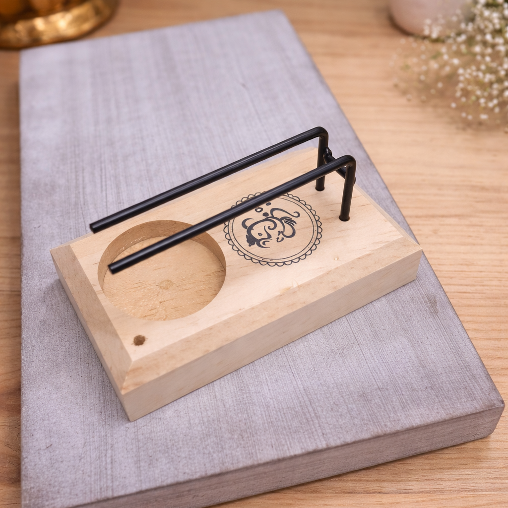 Quemador de Palo Santo con Figura Decorativa