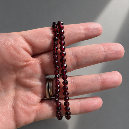 Pulsera de Granate Facetado en Plata de Ley 925