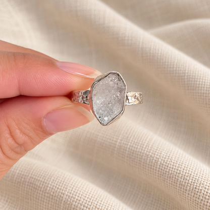 Anillo de cuarzo herkimer Flor Grabada en plata de ley 925