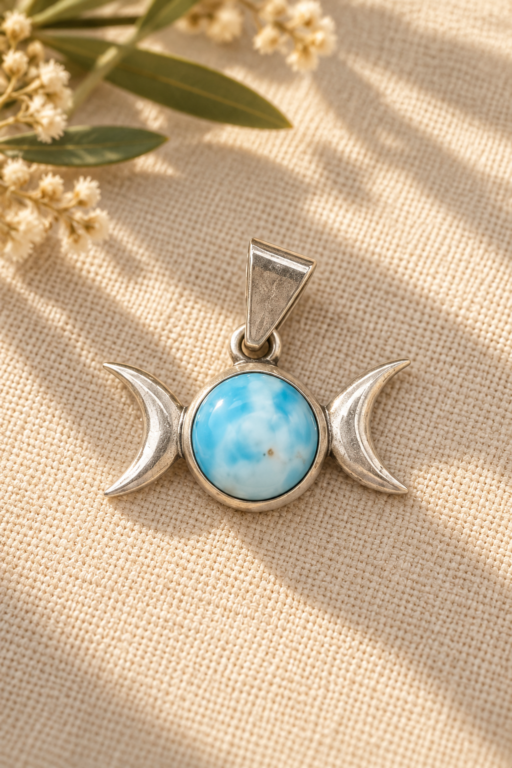 Colgante Triple Luna con Larimar en Plata de Ley 925
