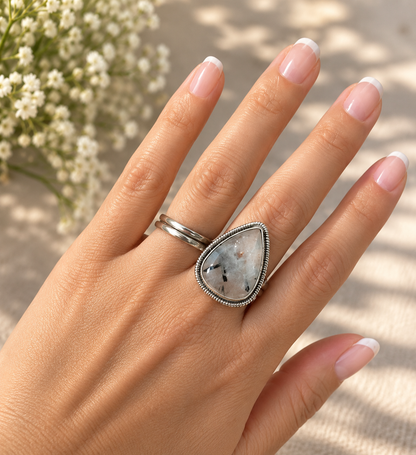 Anillo de Cuarzo Turmalinado en Plata de Ley 925