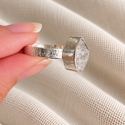 Anillo Cristal Vivo de herkimer, detalle