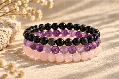 El Refugio · Trío de Pulseras de Turmalina Negra, Amatista y Cuarzo Rosa