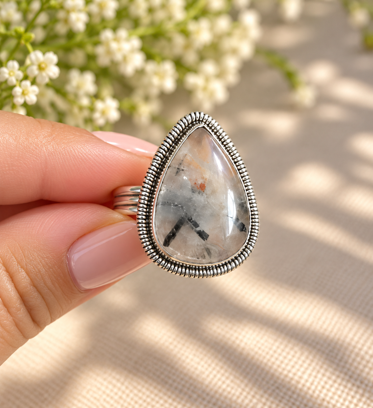 Anillo de Cuarzo Turmalinado en Plata de Ley 925