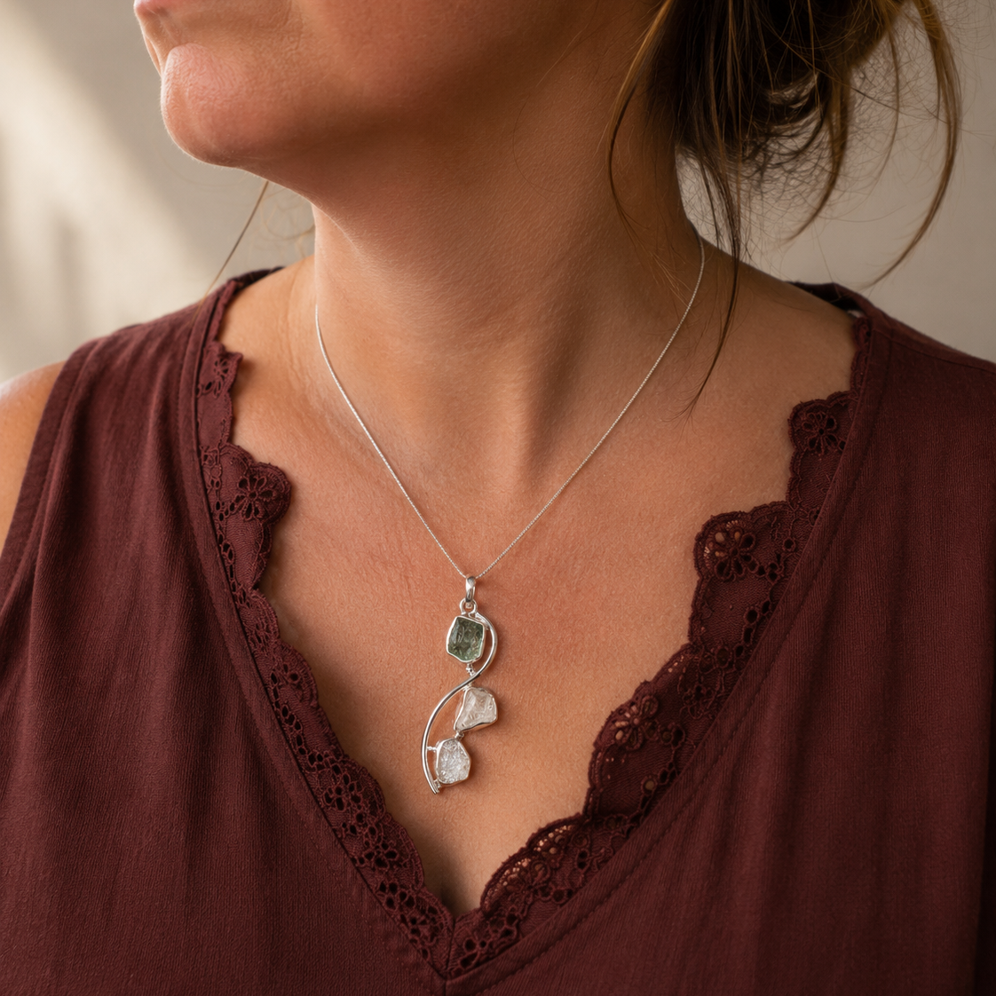 Moldavita, Herkimer y Vidrio Líbico 4gr · Colgante La Tríada · Plata 925