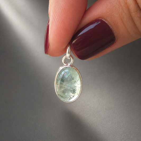 Mini Colgante de Fluorita en Plata de Ley 925